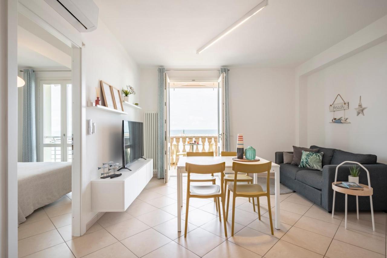 Sea View Apartment San Vincenzo Dış mekan fotoğraf