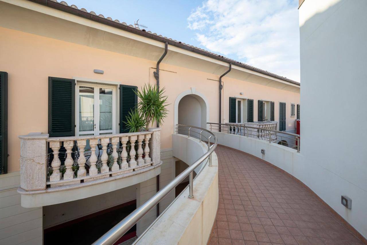 Sea View Apartment San Vincenzo Dış mekan fotoğraf