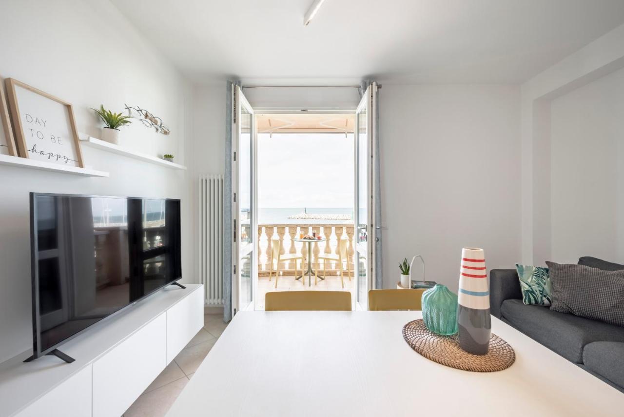 Sea View Apartment San Vincenzo Dış mekan fotoğraf